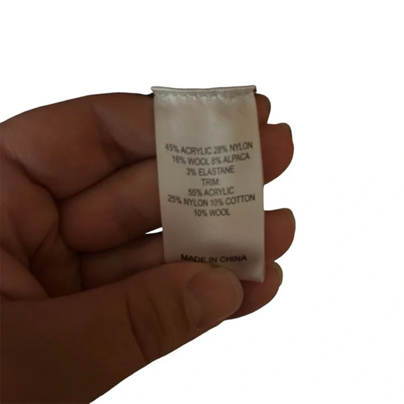 Foil Wool Blend Mock neck-cuff sleeve-color block sweater- Size M - Picture 4 of 4